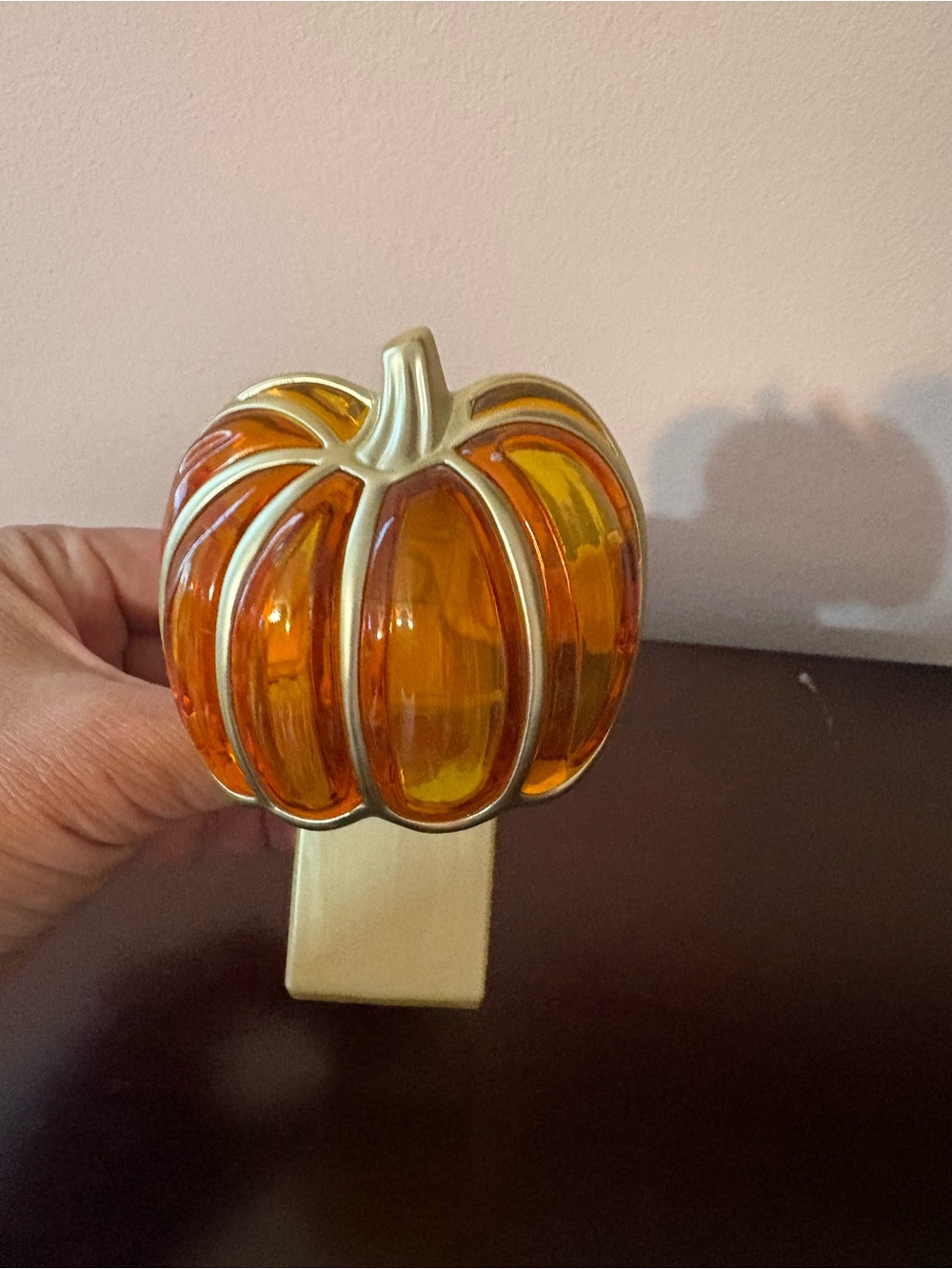 Bath and Body Works  Pumpkin Night Light Wallflower Plug gold trim Fall 🎃
